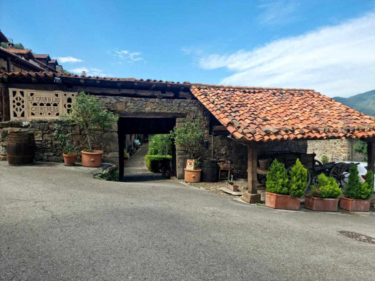 La Casa De Las Chimeneas Tudes Exterior photo